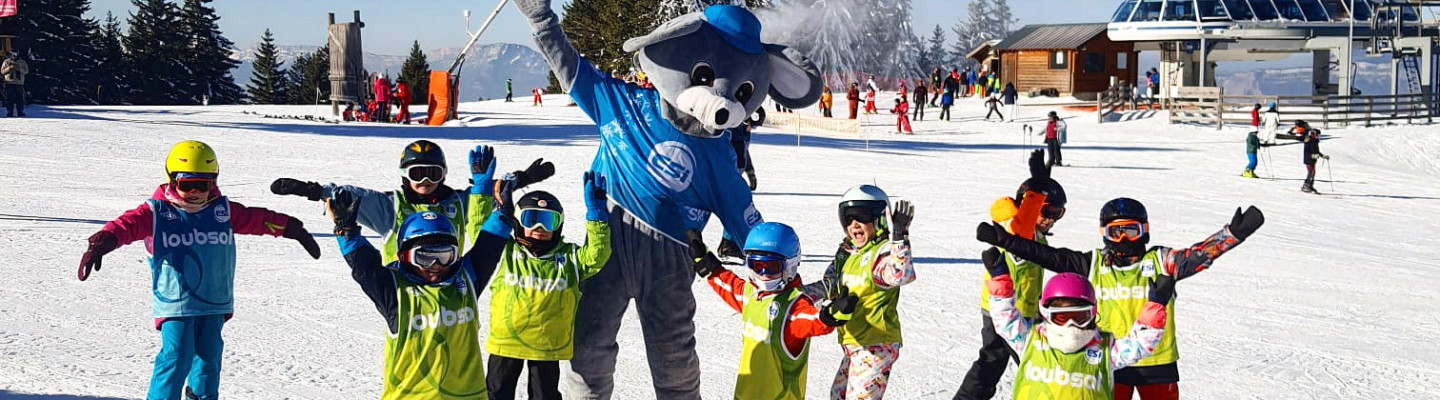 Group lessons Skiing Snowboarding